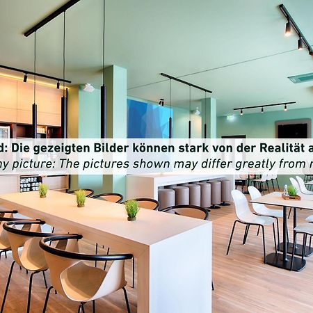B&B Hotel Essen-Hbf Exterior foto