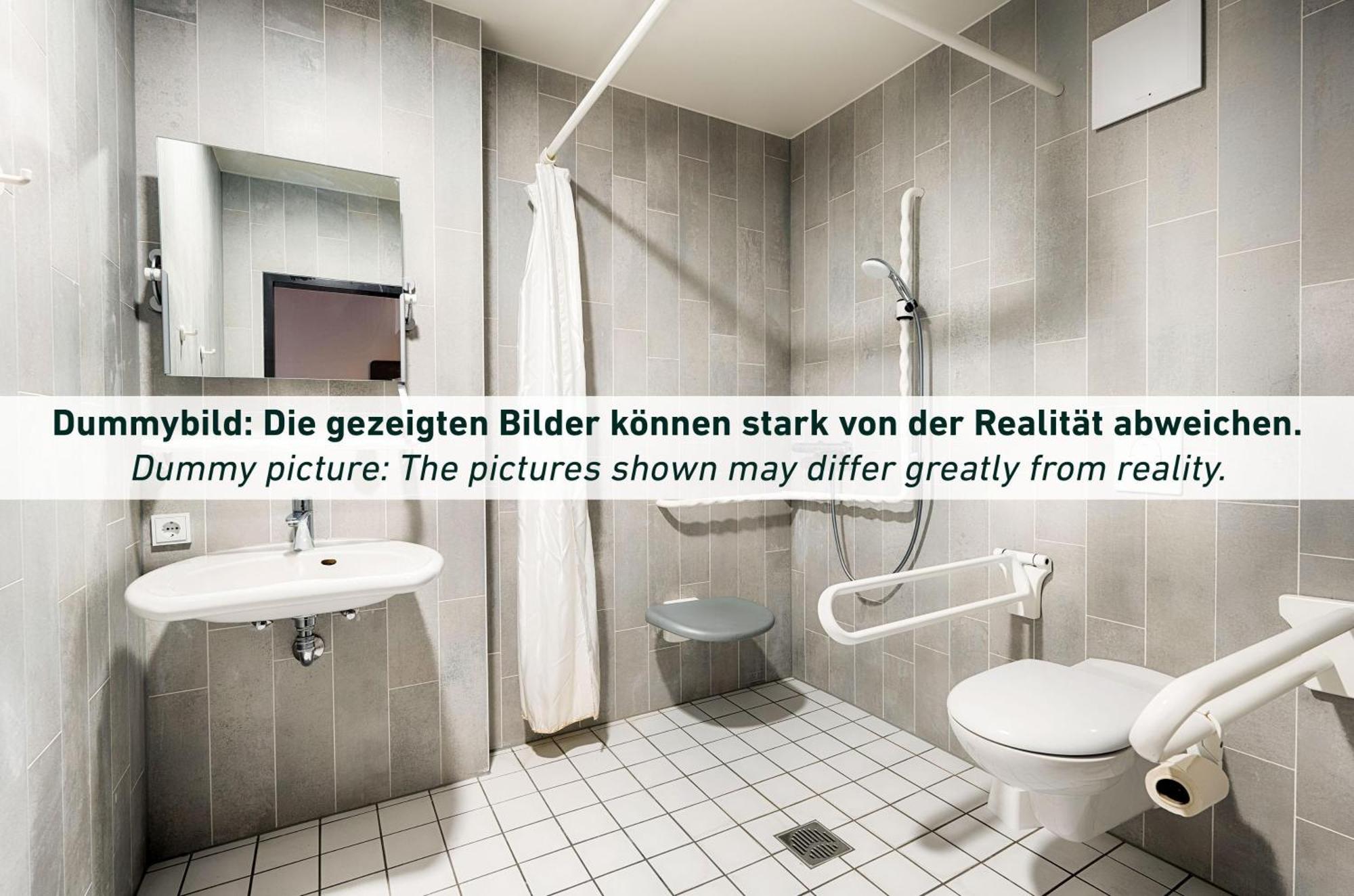 B&B Hotel Essen-Hbf Exterior foto